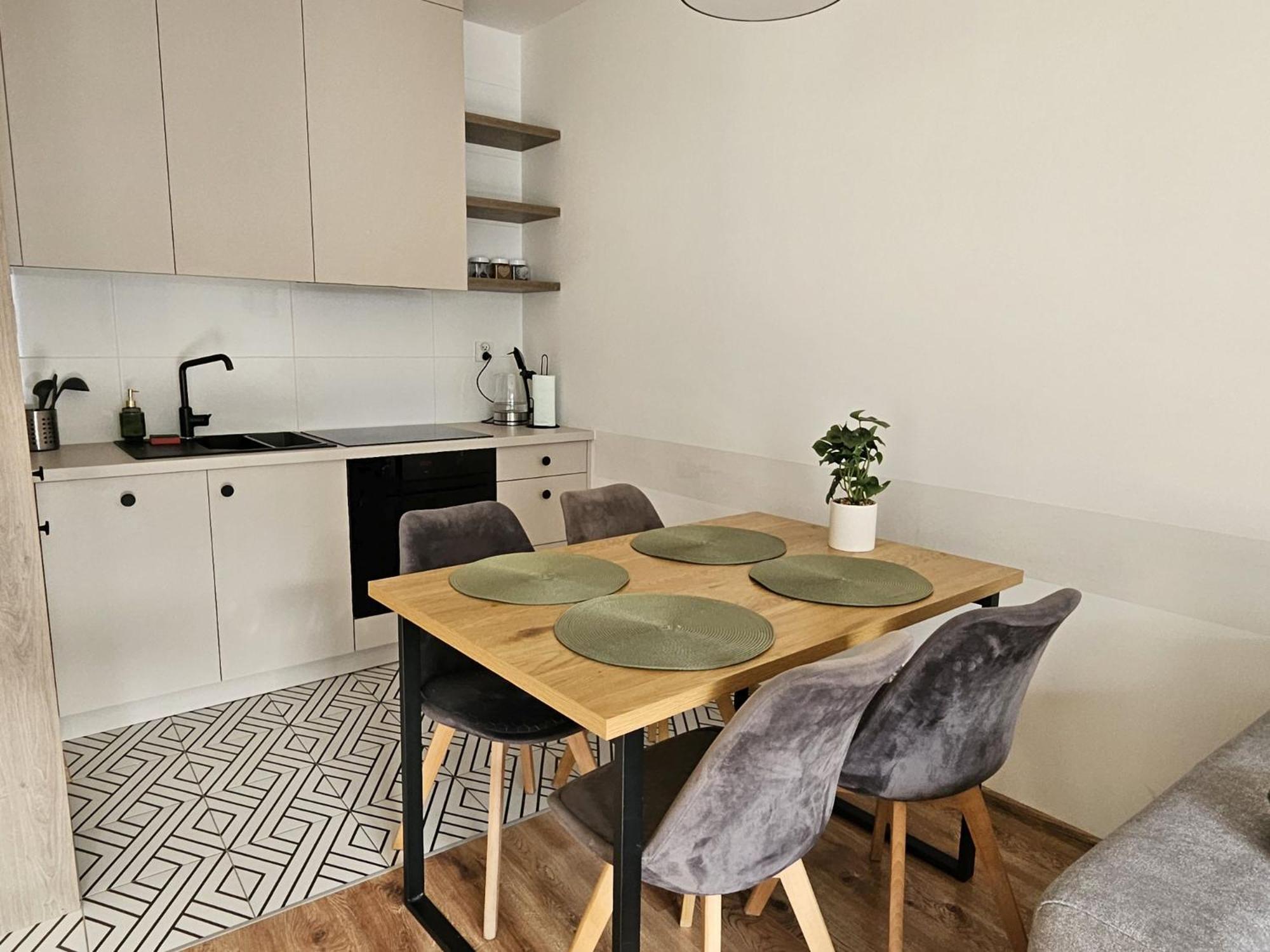 Urban Jungle Apartament Wenus Białystok Zewnętrze zdjęcie